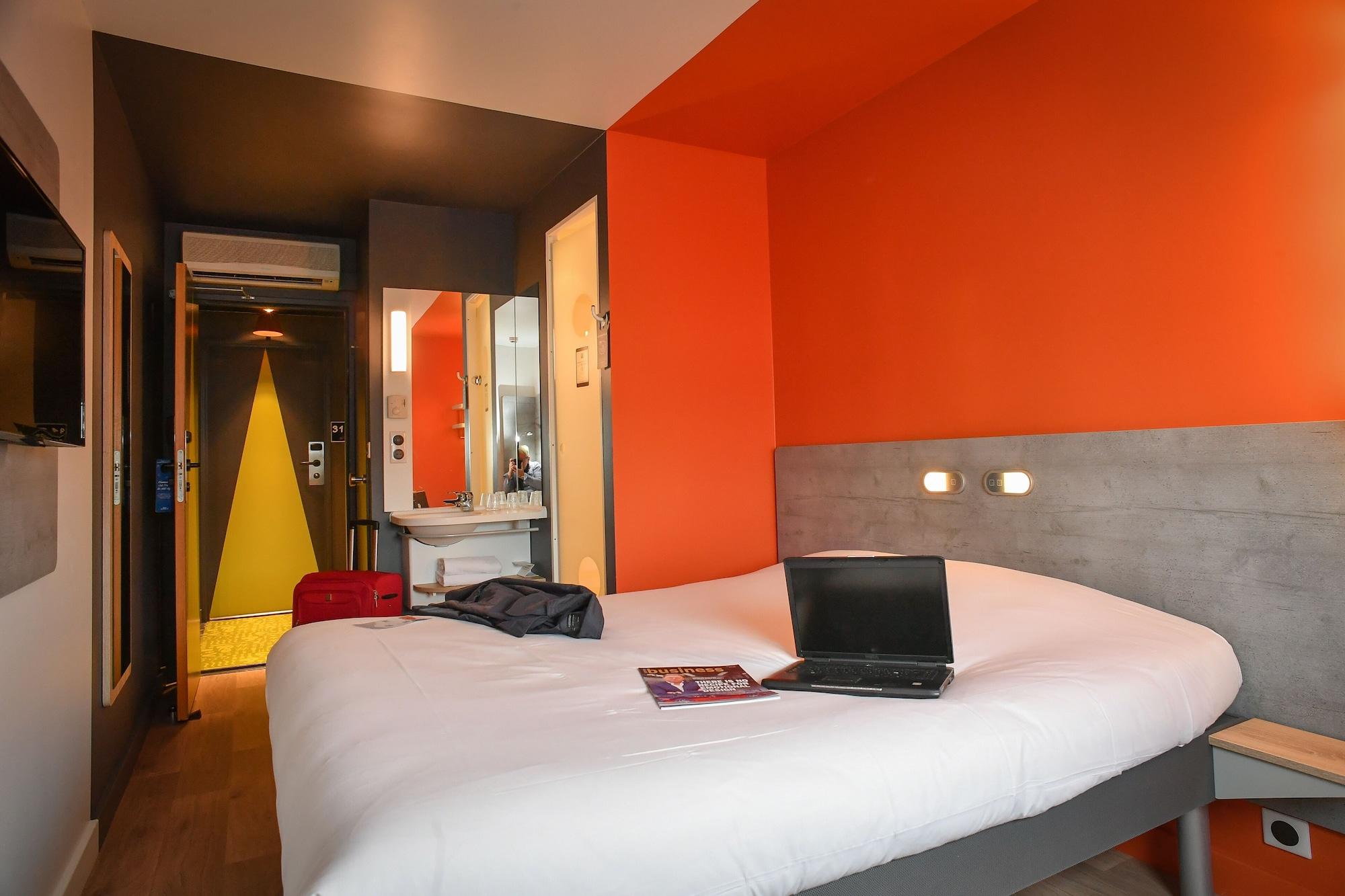 Ibis Budget Saint Lo Exterior photo