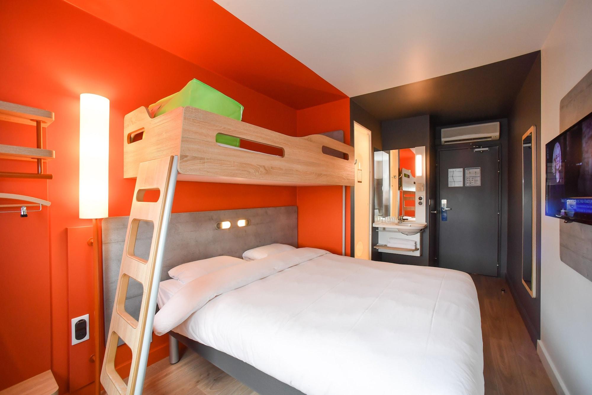 Ibis Budget Saint Lo Exterior photo